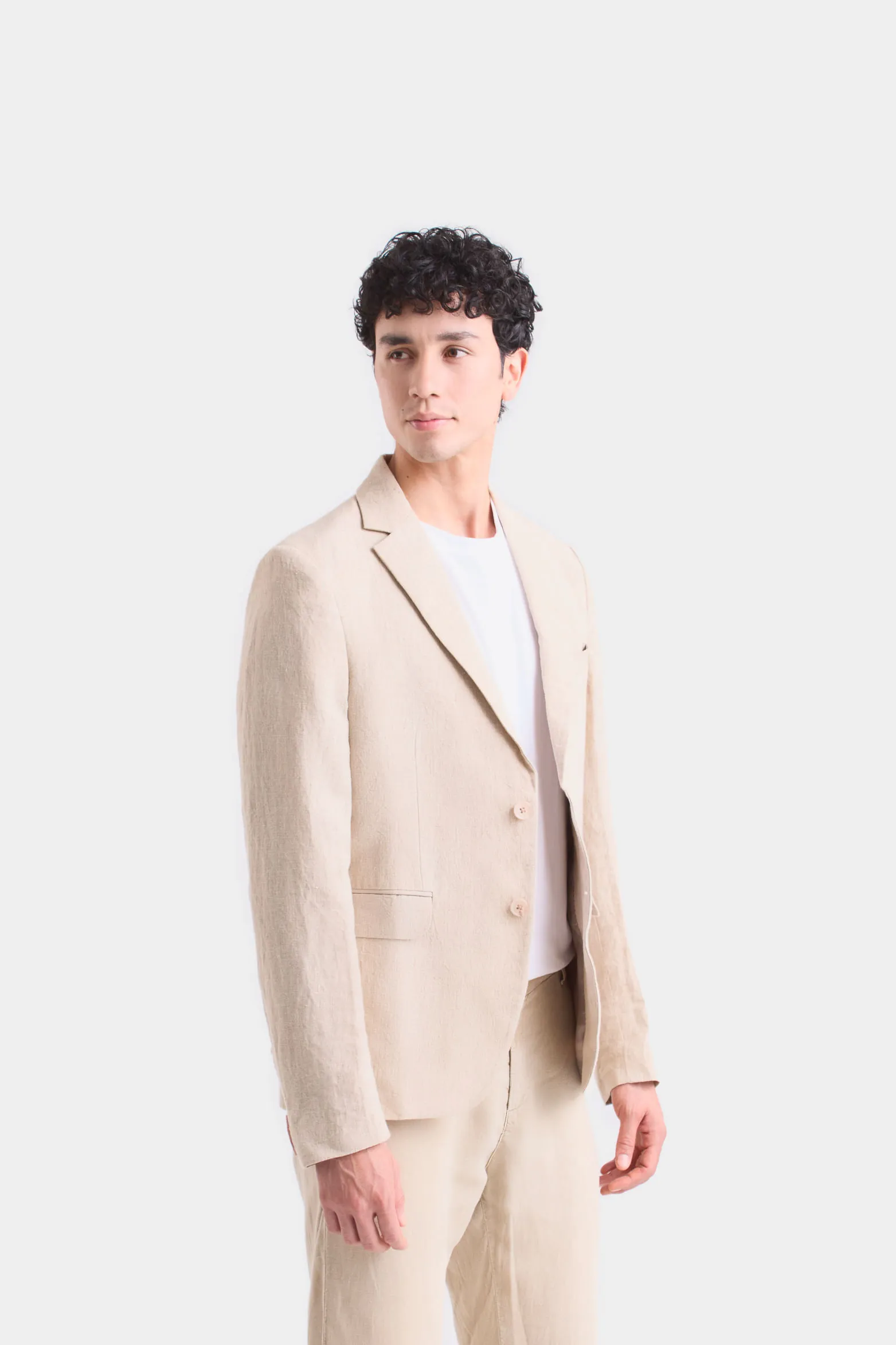 Blazer yaqui en lino para hombre silueta semi ajustada