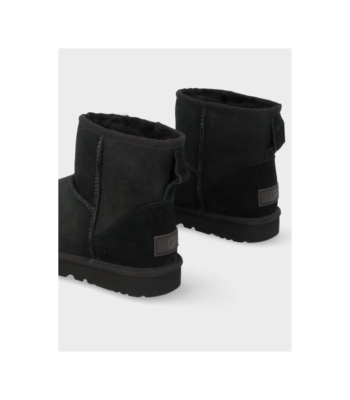 BOTA UGG CLASSIC MINI 1016222 BLACK