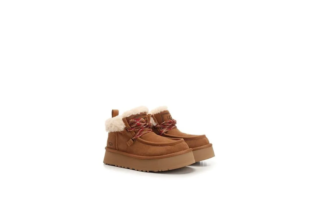 Botin Funkarra Cabi Cuff 1143954 UGG