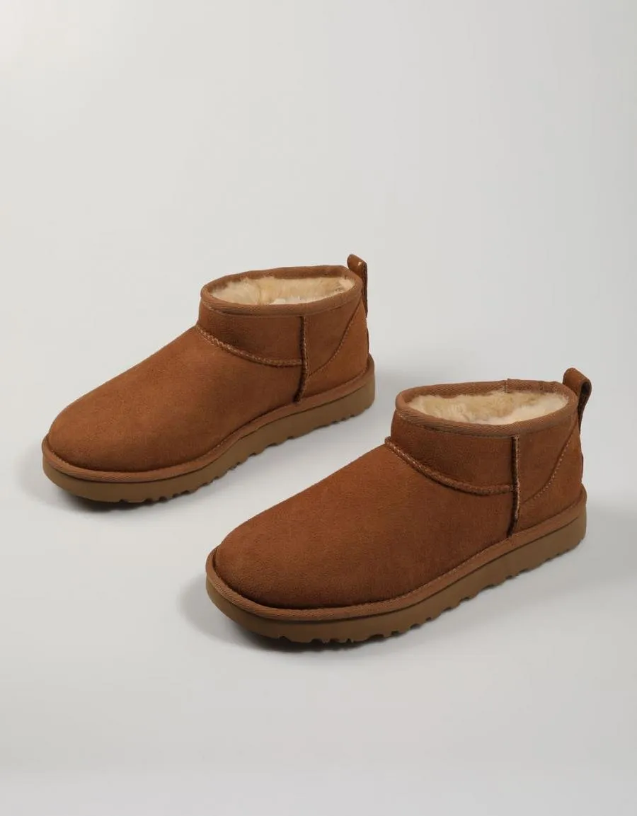  botines UGG Classic en Cuero 77248