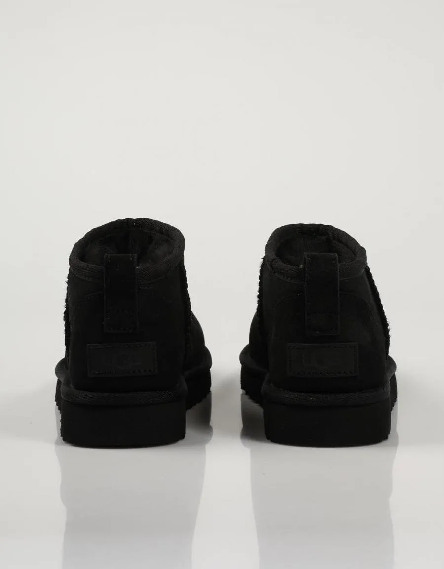  botines UGG Classic en Negro 77247