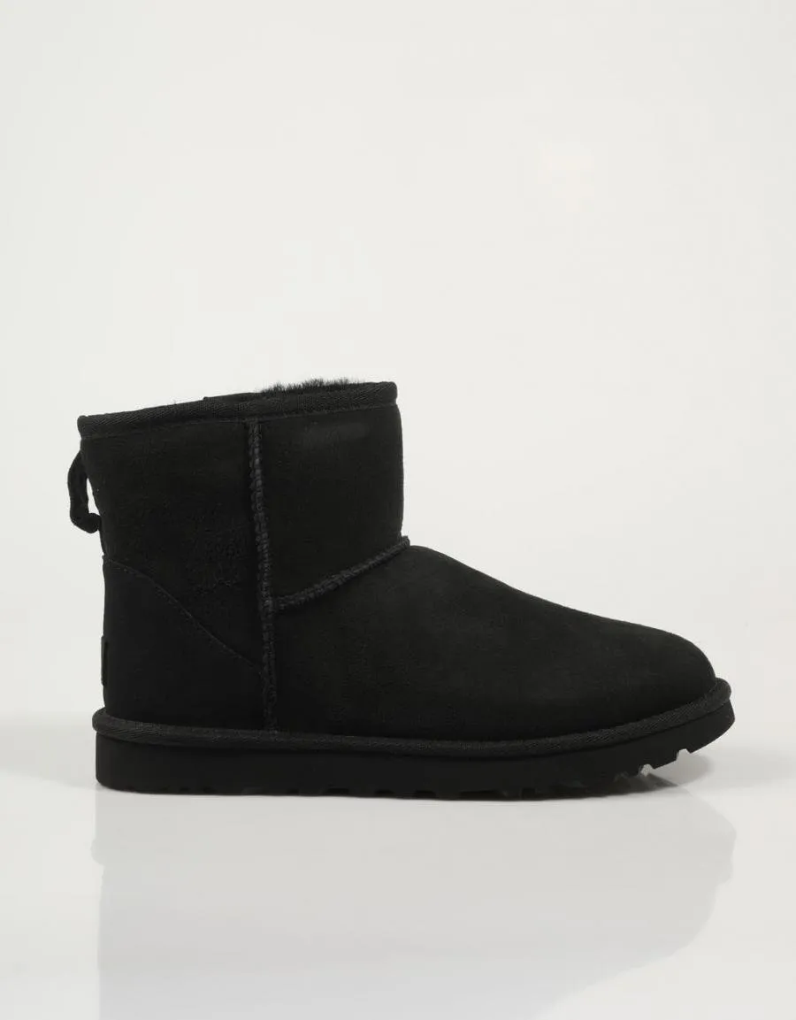  botines UGG Classic en Negro 84722