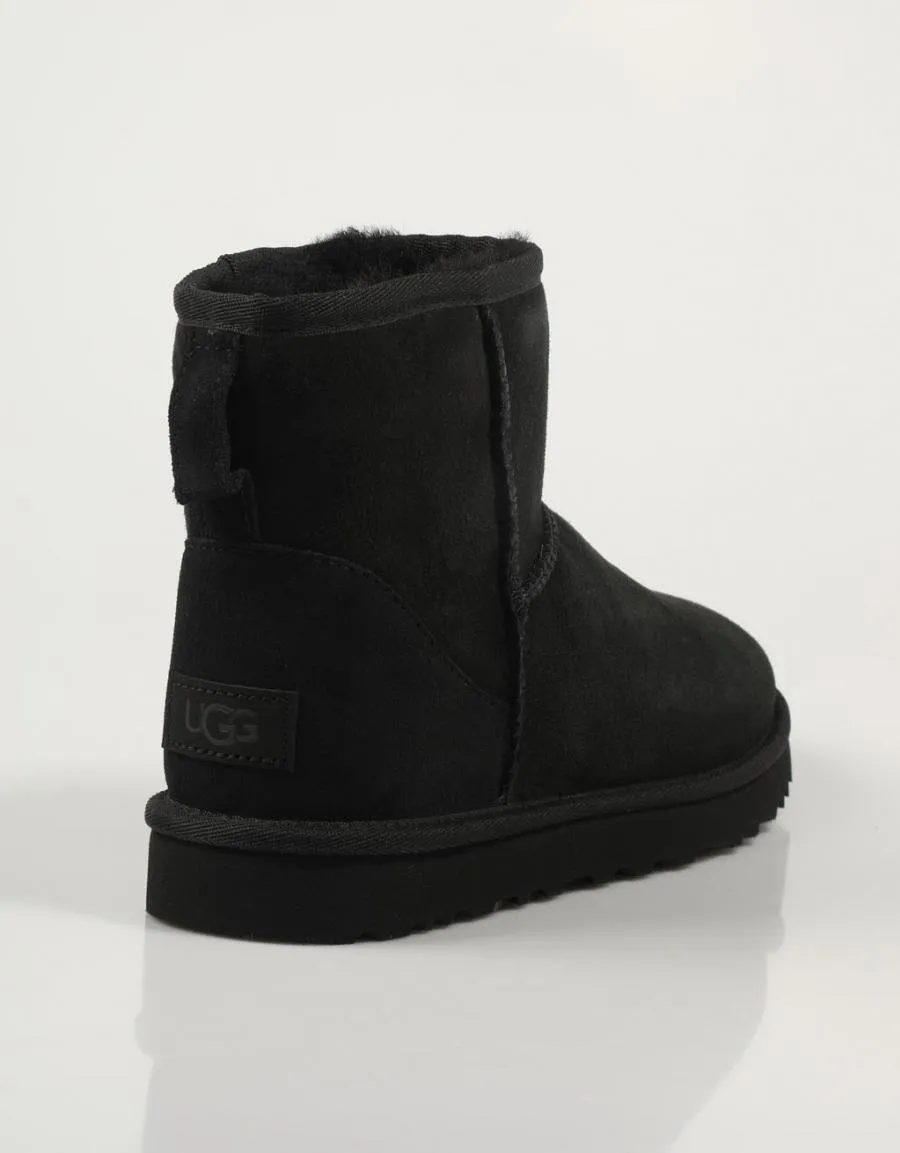  botines UGG Classic en Negro 84722