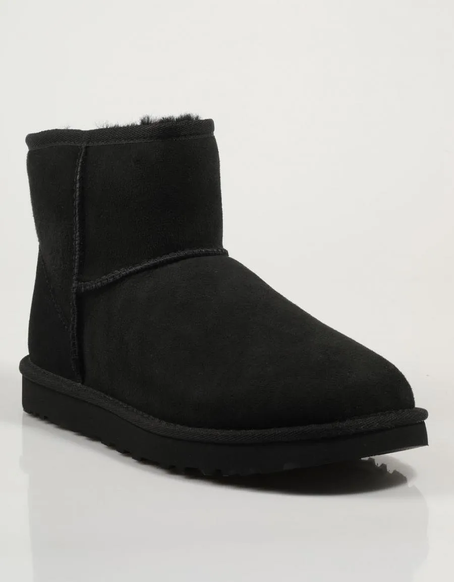  botines UGG Classic en Negro 84722