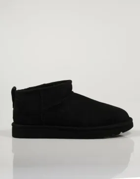  botins UGG Classic en Preto 77247