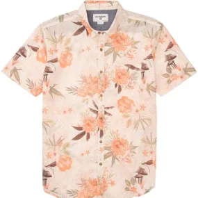 Camisa de Manga Corta Hombre BILLABONG Strange Vibes SS SHIRT Ref. beig y coral estampado tropical