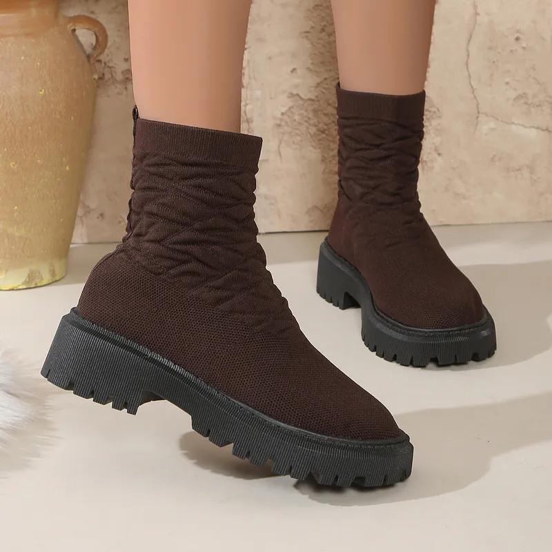 Envío gratis Nuevos diseñadores Botas para mujer Botas de nieve de invierno zapatos de algodón de peludo cálido calcetines elást