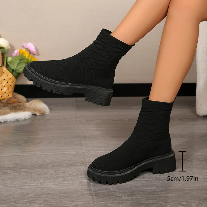 Envío gratis Nuevos diseñadores Botas para mujer Botas de nieve de invierno zapatos de algodón de peludo cálido calcetines elást