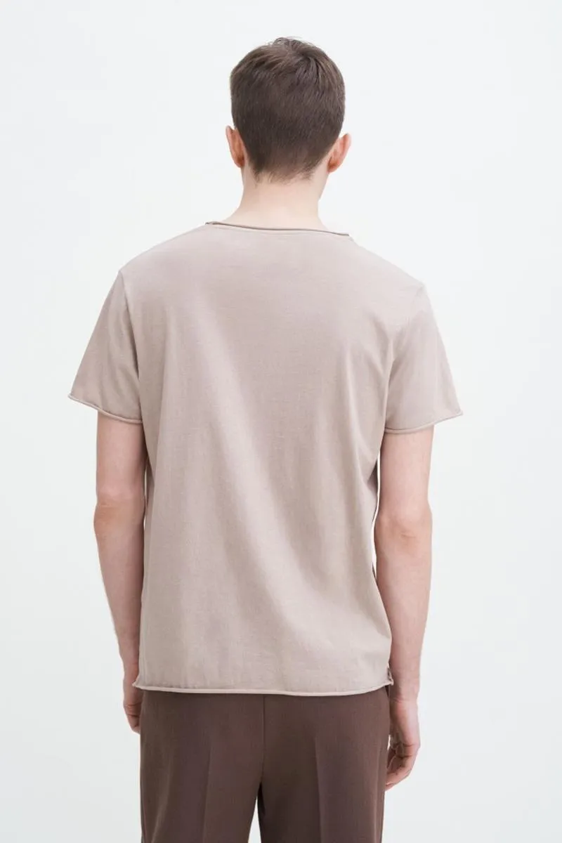 FILIPPA K CAMISETA ROLL NECK FADED KHAKI