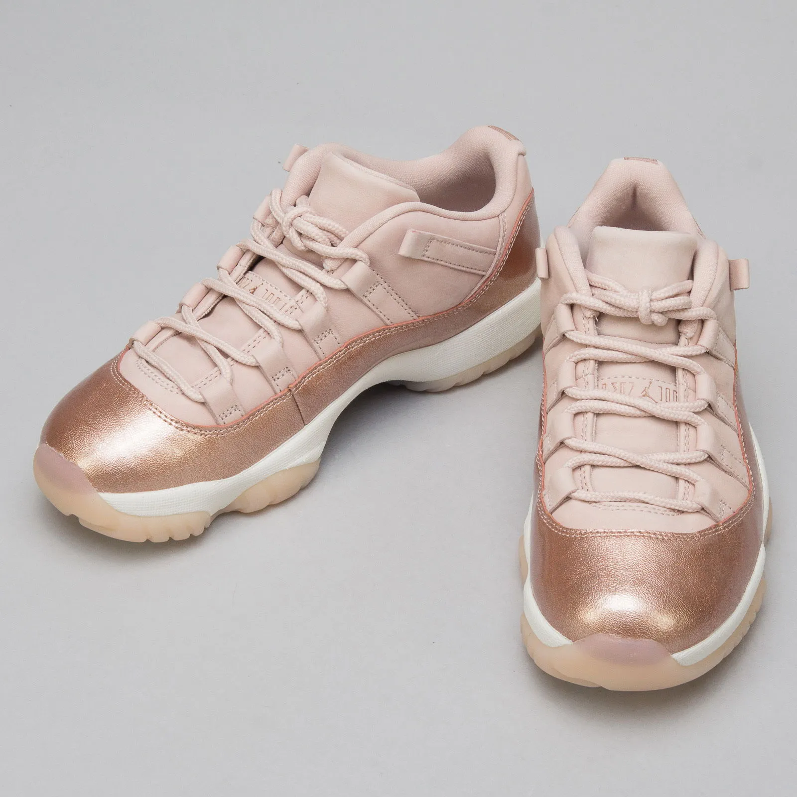 Jordan Air Jordan 11 Low ''Rose Gold'' W