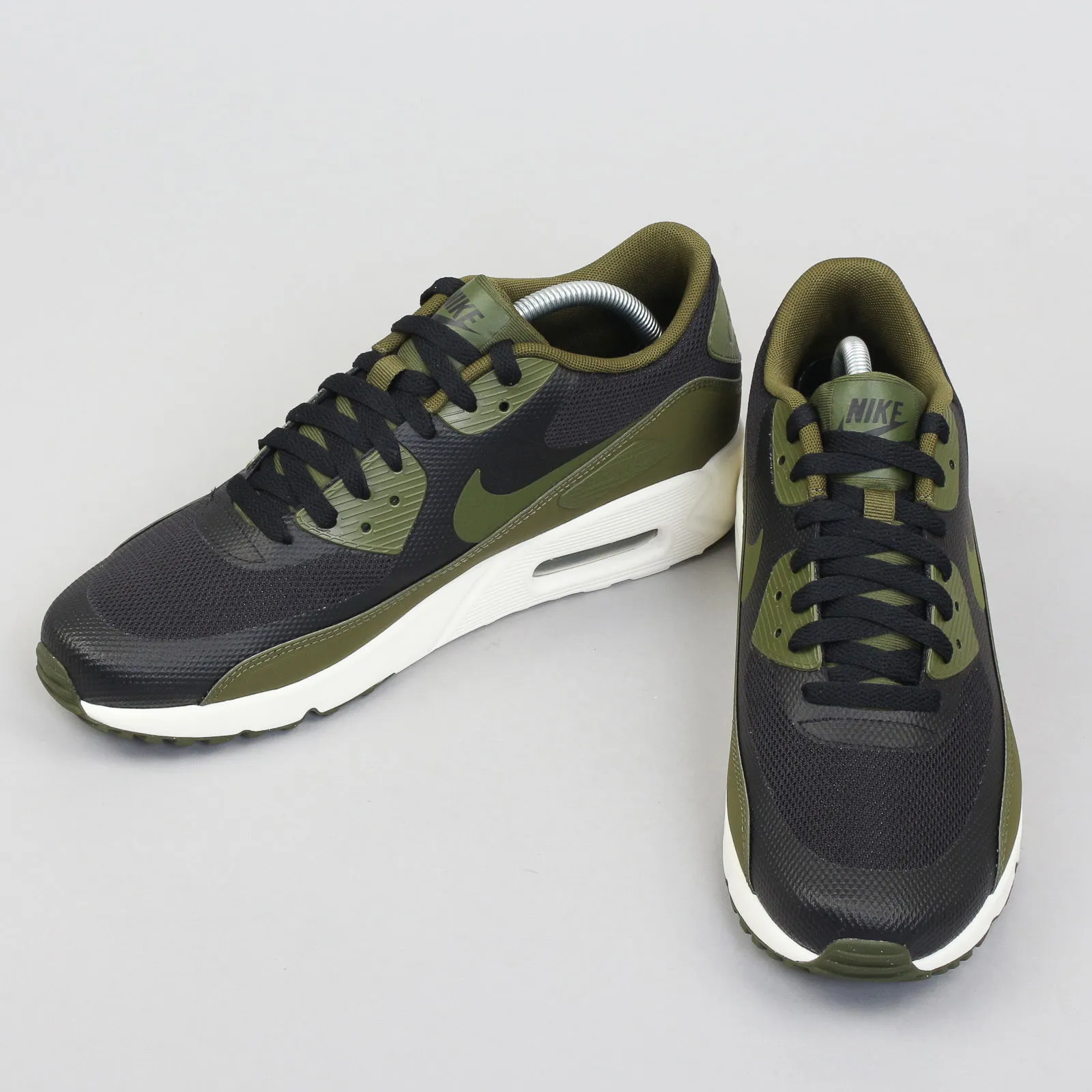 Nike Air Max 90 Ultra 2.0 Essential "Black Legion Green"