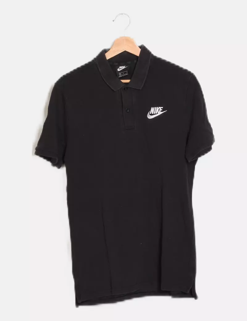 Nike Polo negro logo bordado