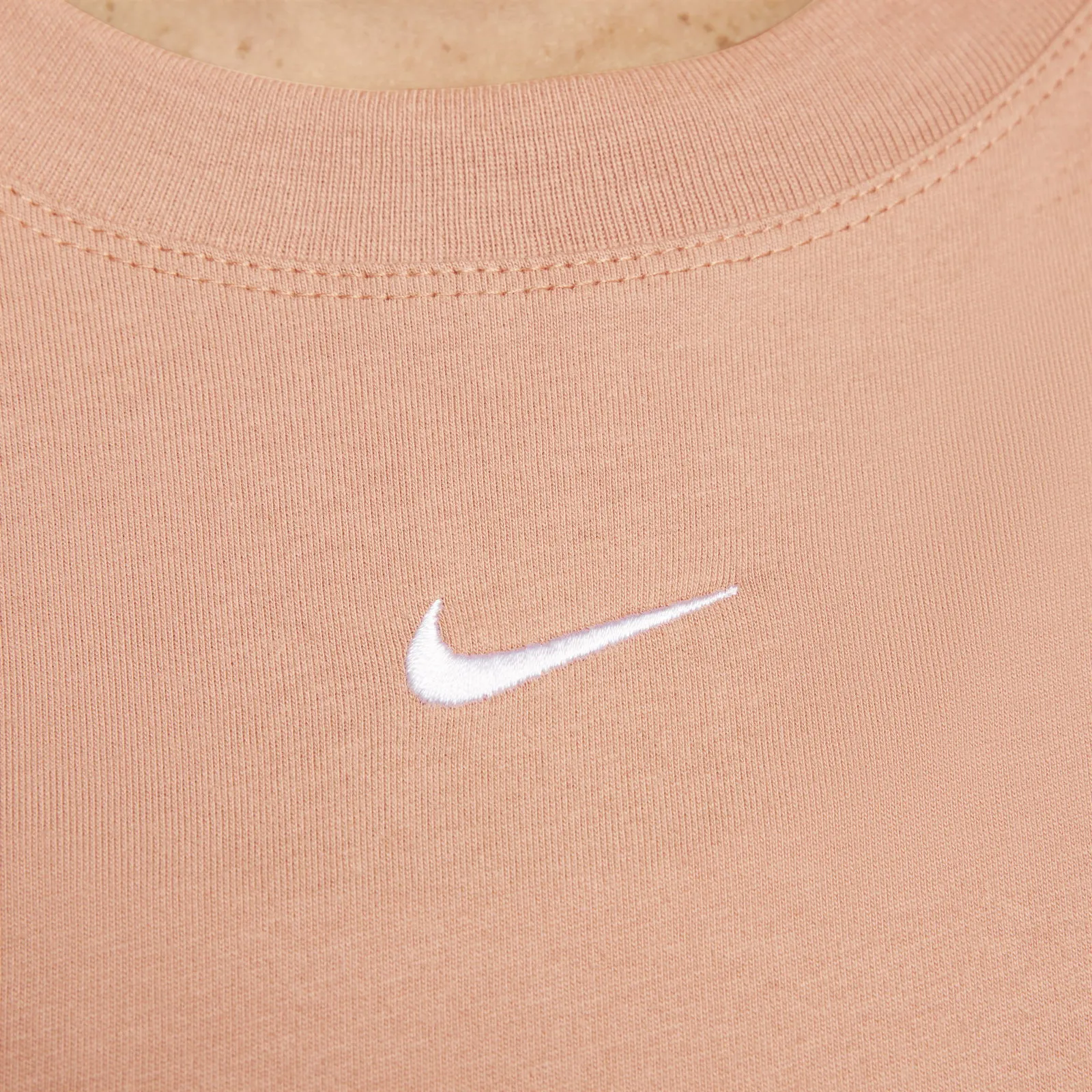 Nike Sportswear Essential