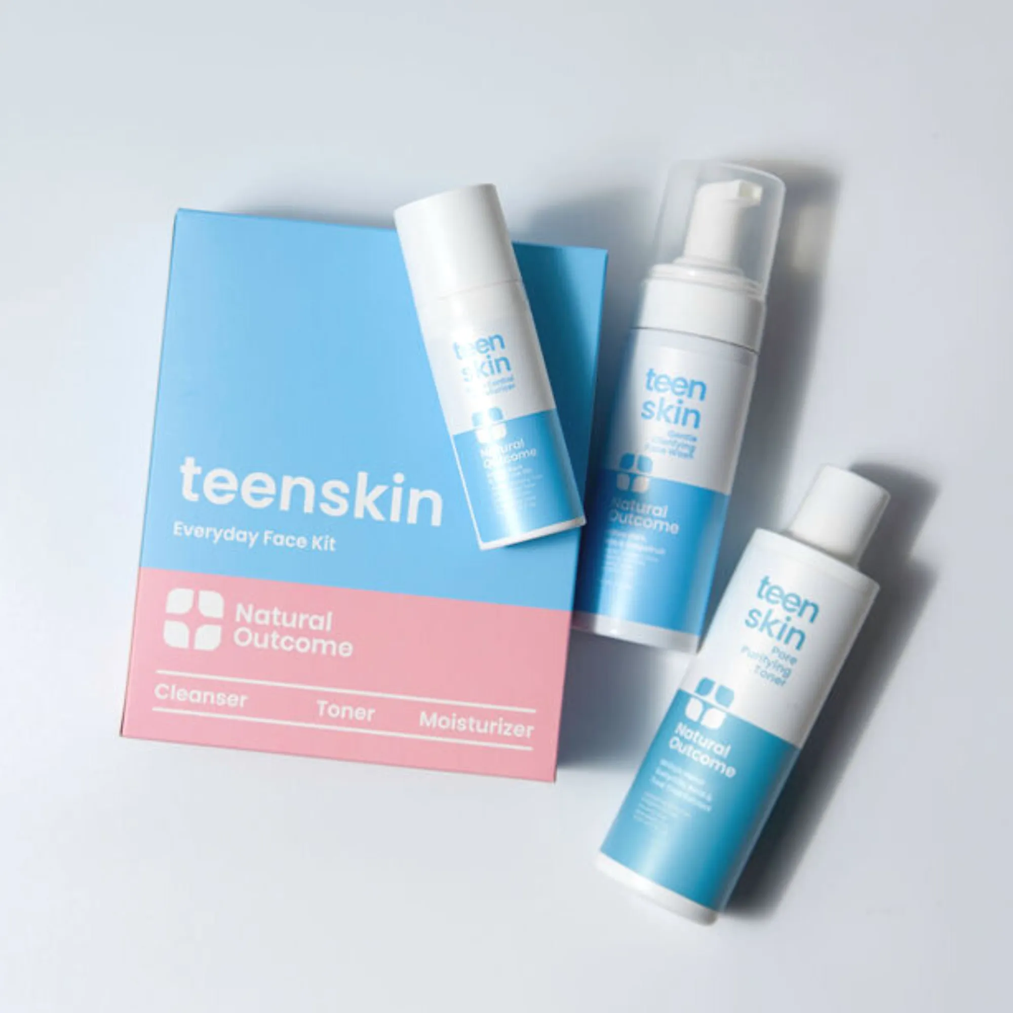 OUTCOME Teen Skin - Everyday Face Kit