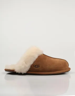  pantoufles UGG Scuffette en Cuir 77250