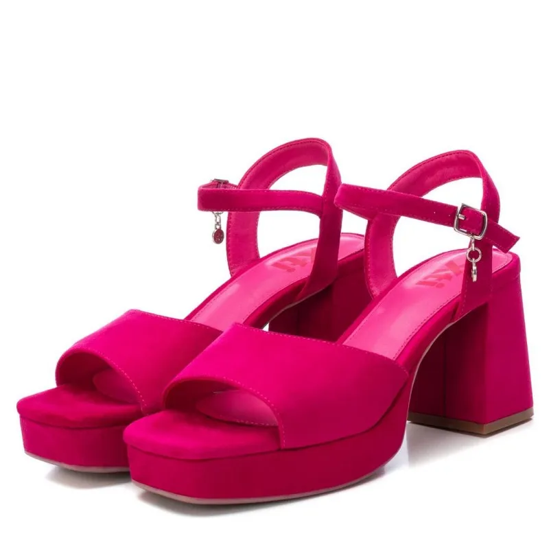 Sandalia de mujer XTI 141471 Fucsia