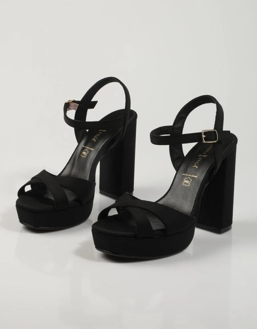  sandals DANIELA VEGA 1819 en Black 79431