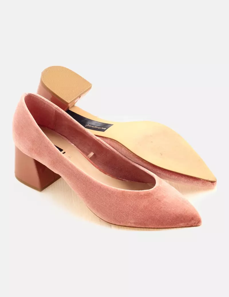 Stradivarius Zapato tacón rosa