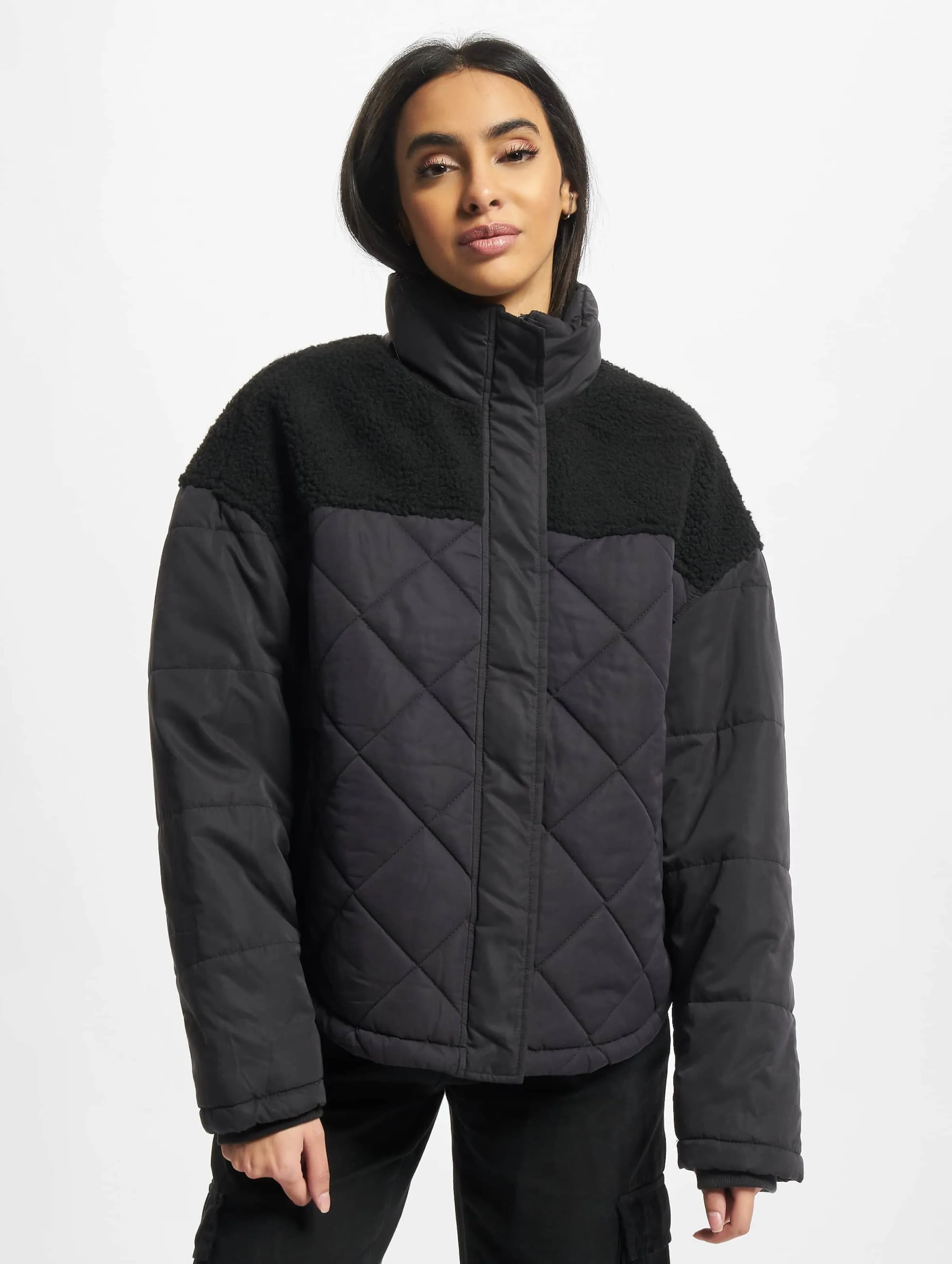 Urban Classics Ladies Oversized Diamond Quilt