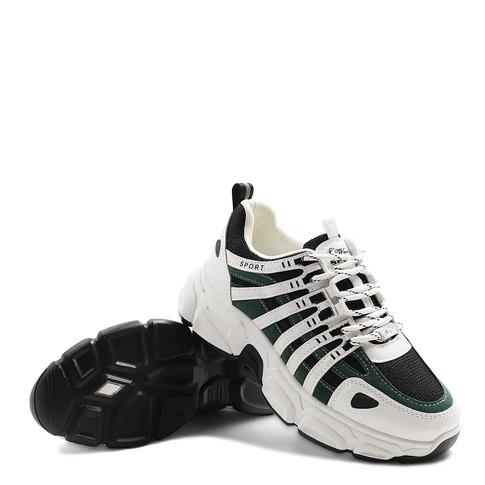 Zapatillas Urbanas Con Aplicaciones Verdes